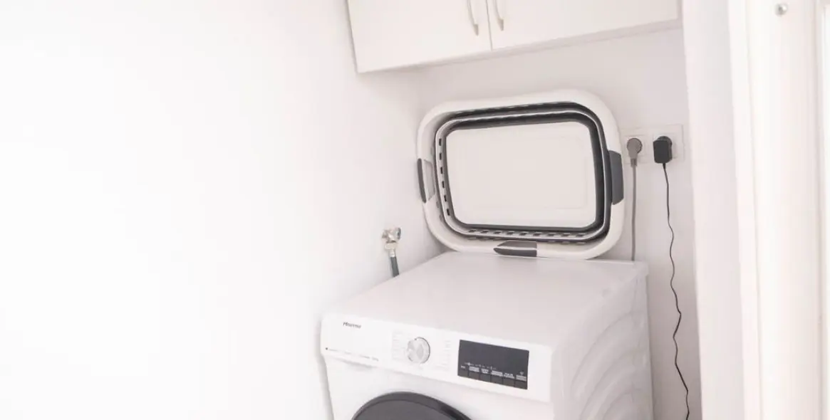 Sale of semi-detached house in Las Lagunas 48