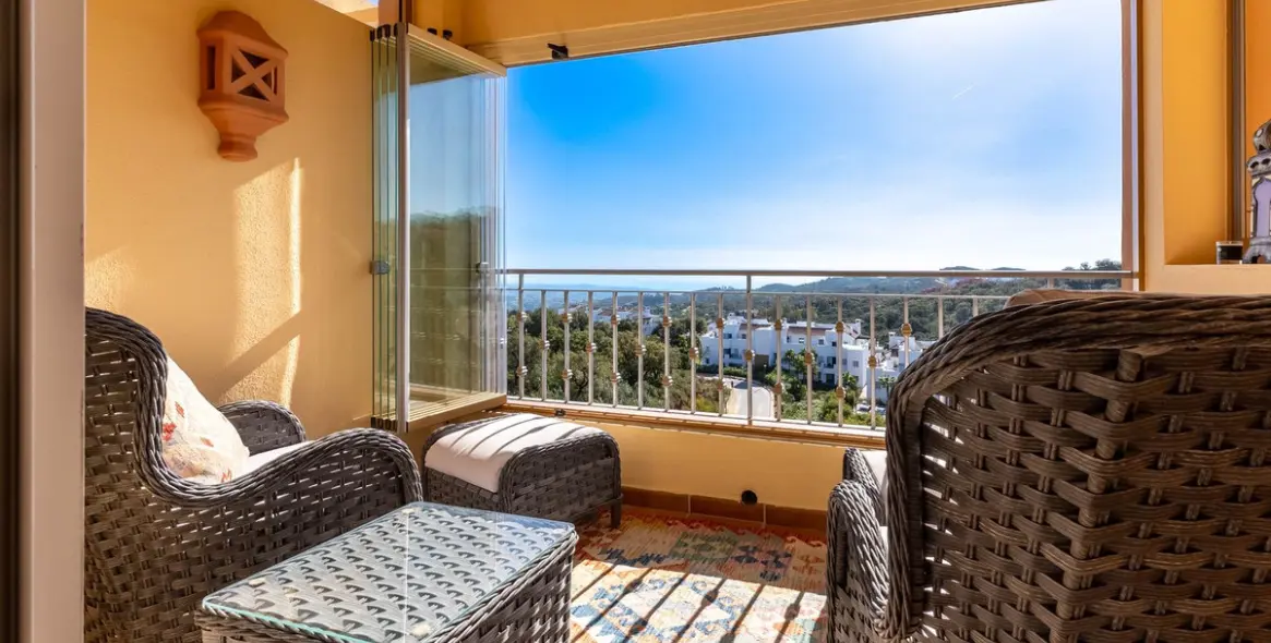 Sale of duplex in La Mairena 20