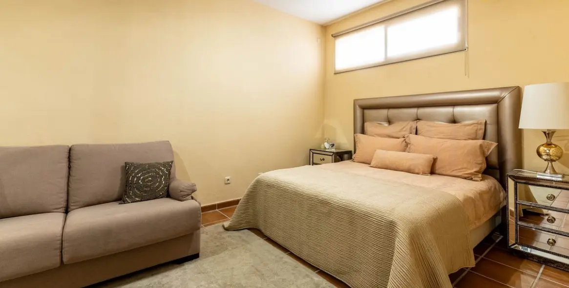 Sale of duplex in La Mairena 27