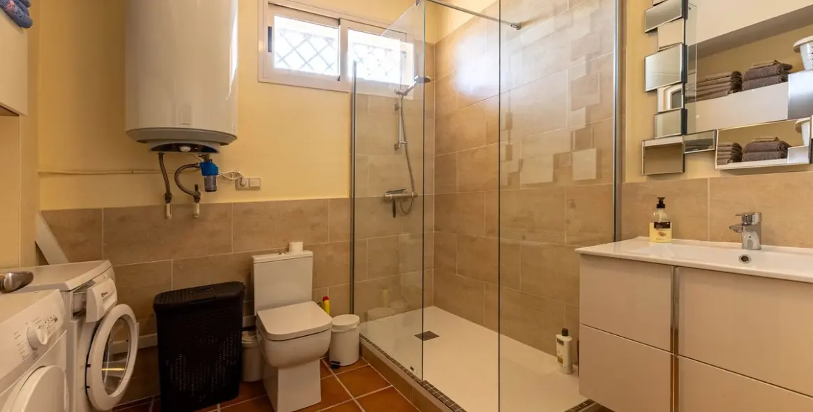 Sale of duplex in La Mairena 29