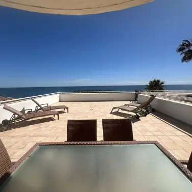 Sale of ground floor apartment in Estepona
