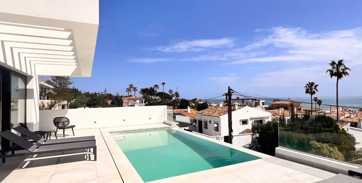 Продажа  отдельно стоящей виллы в El Chaparral 17