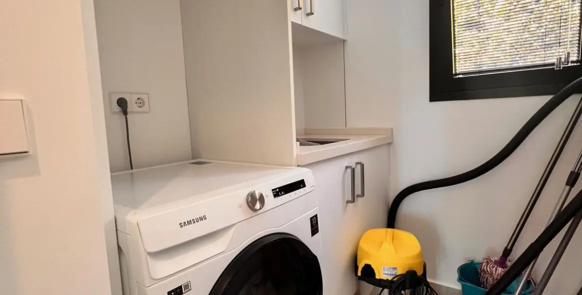 Продажа  отдельно стоящей виллы в El Chaparral 30