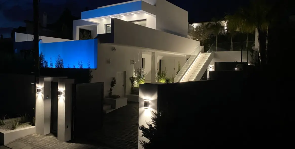 Продажа  отдельно стоящей виллы в El Chaparral 50