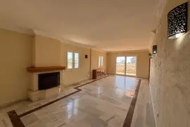 Image 7 thumb