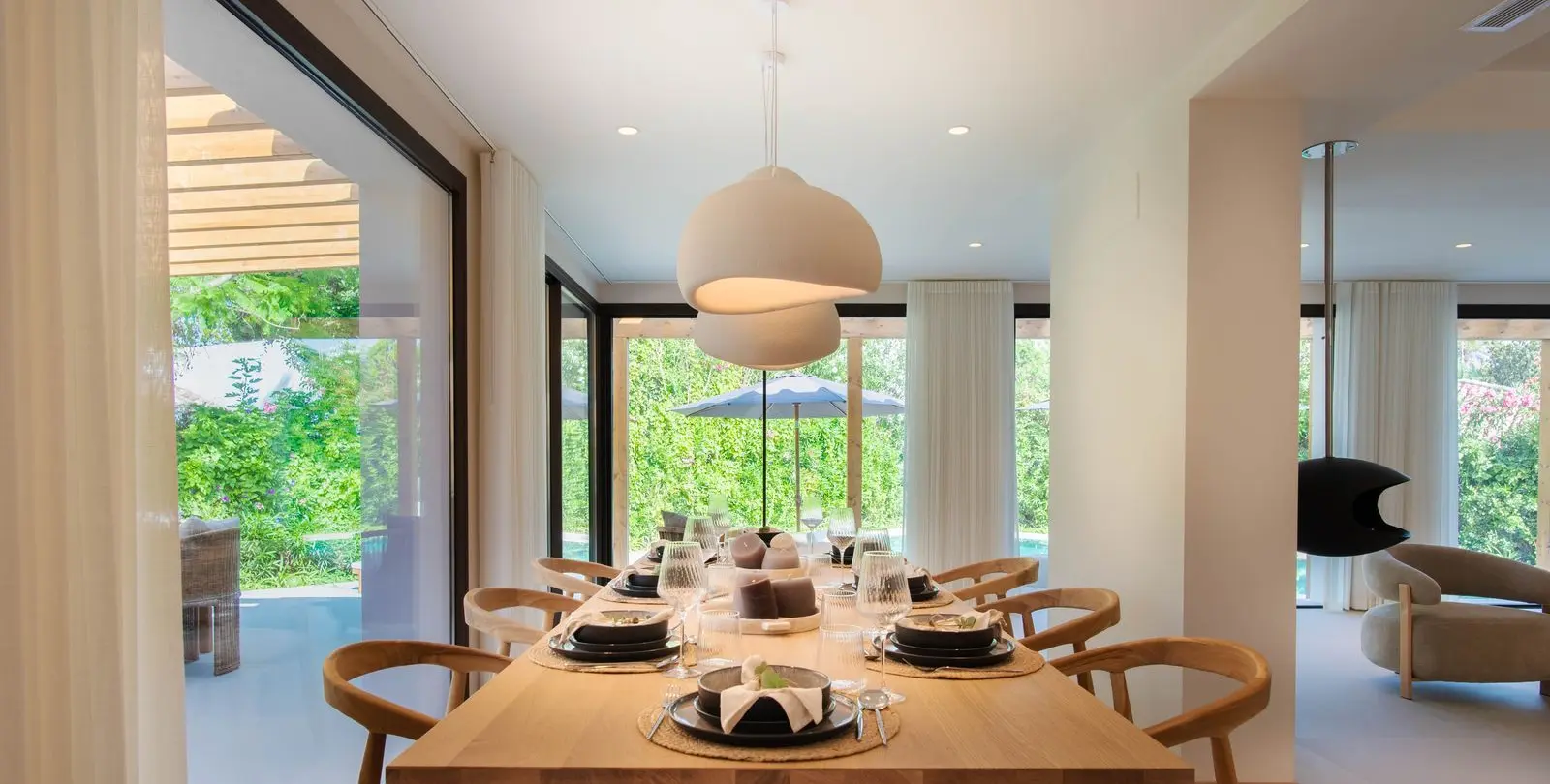 Sale of detached villa in Guadalmina Alta 7