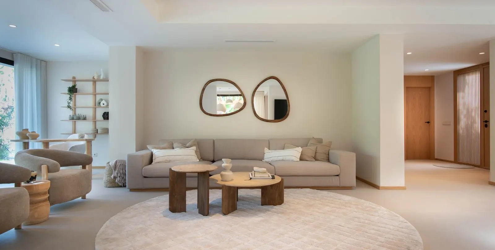 Sale of detached villa in Guadalmina Alta 10