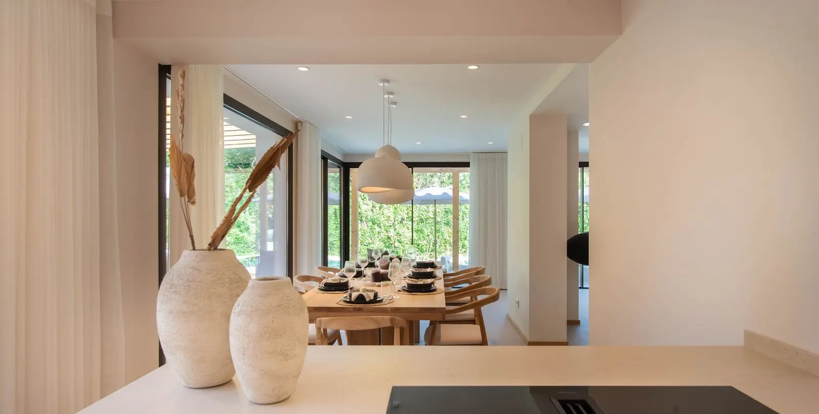 Sale of detached villa in Guadalmina Alta 11