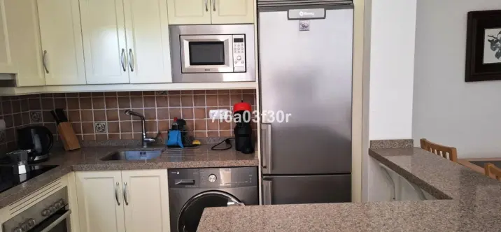 Long-term rent of penthouse in The Golden Mile 2