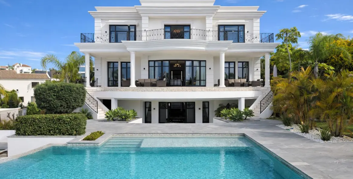 Alquiler a largo plazo de villa independiente en Benahavís 4