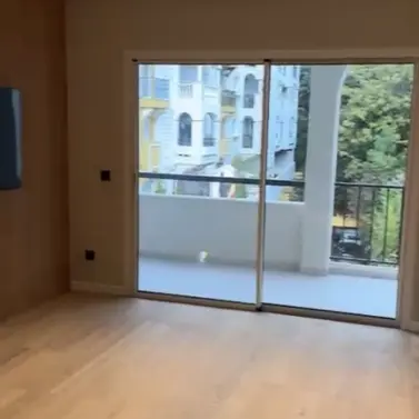 Sale of middle floor apartment in Marbella