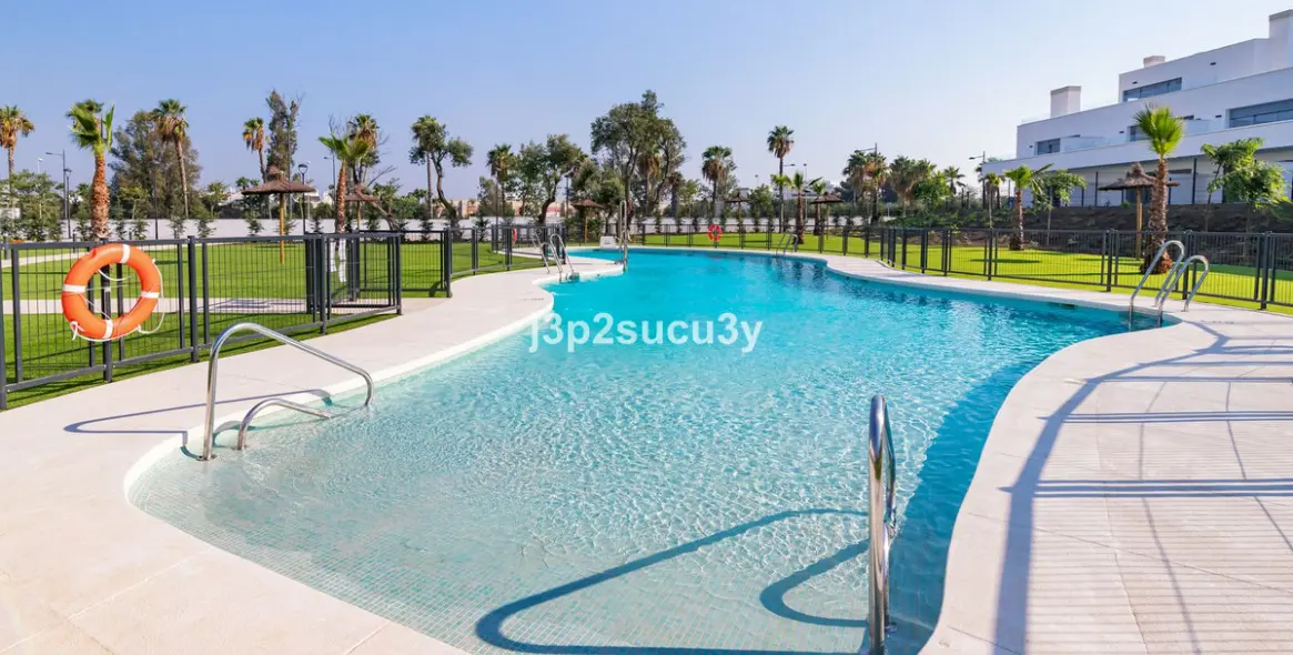 Sale of middle floor apartment in Bel Air 2