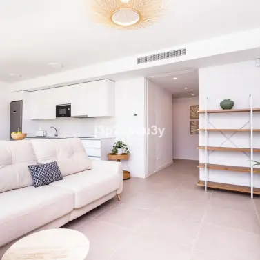 Sale of middle floor apartment in Bel Air