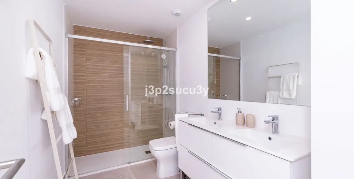 Sale of middle floor apartment in Bel Air 15