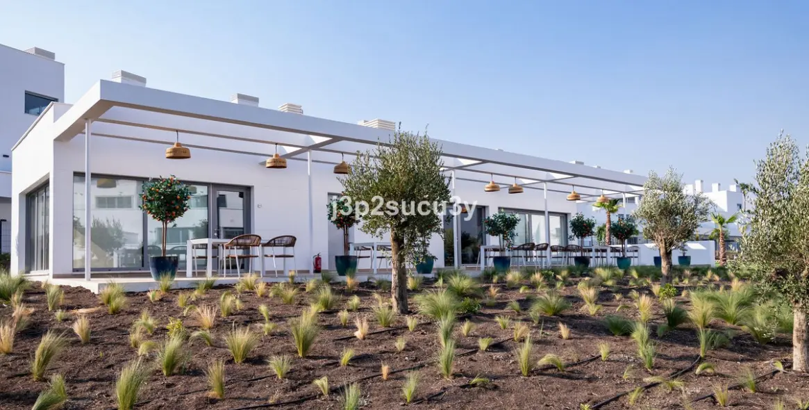 Sale of middle floor apartment in Bel Air 23