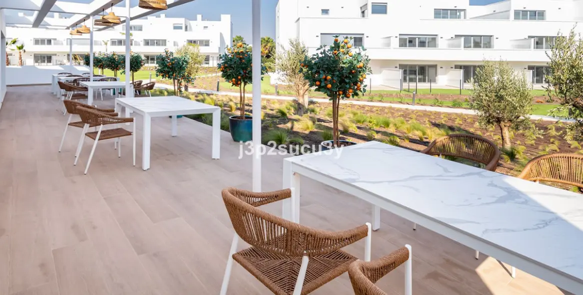 Sale of middle floor apartment in Bel Air 24