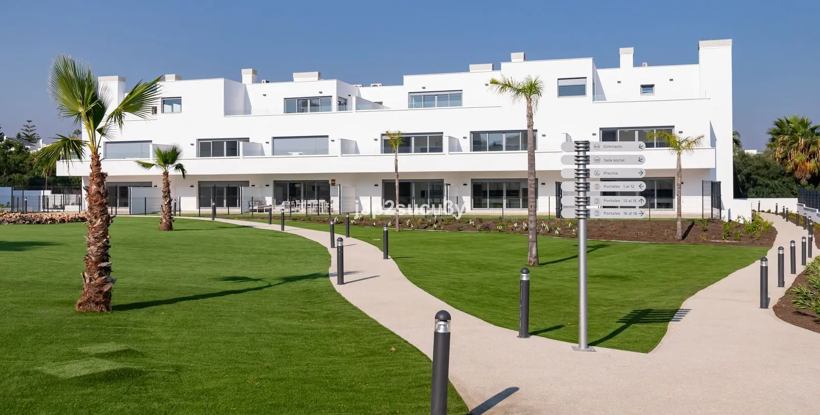 Sale of middle floor apartment in Bel Air 2