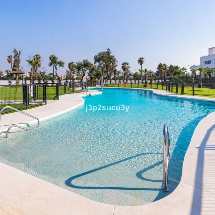 Venta de apartamento en planta media en Bel Air