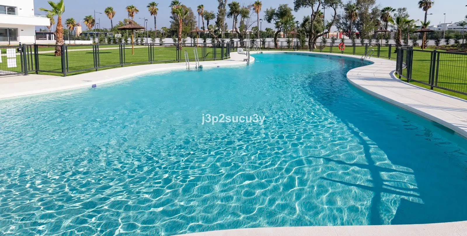 Sale of middle floor apartment in Bel Air 4