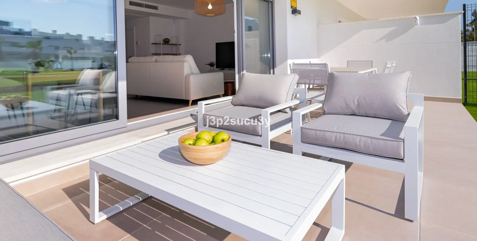 Sale of middle floor apartment in Bel Air 12