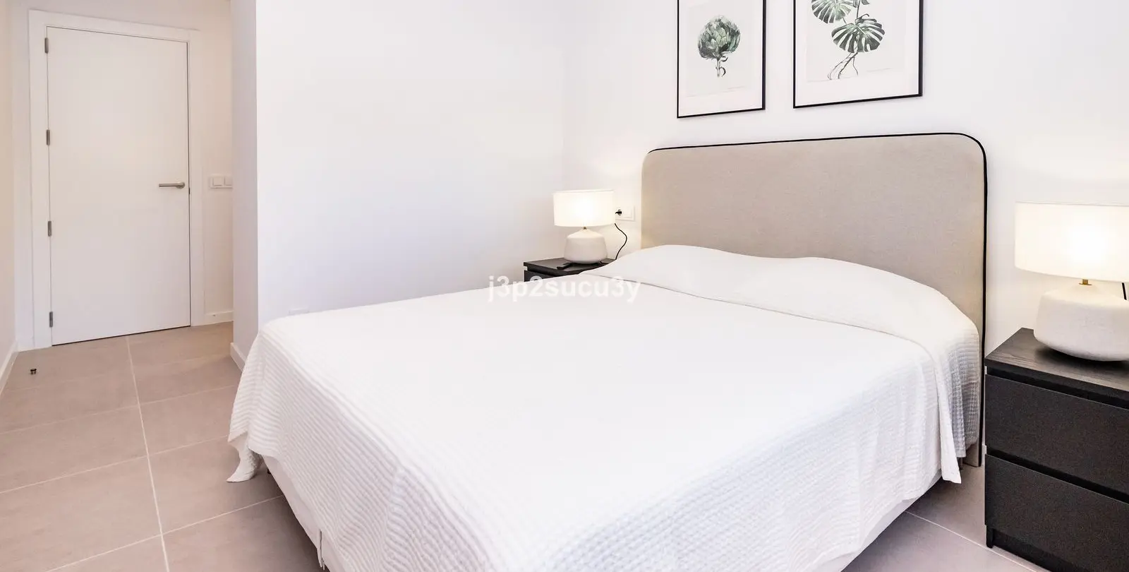 Sale of middle floor apartment in Bel Air 15