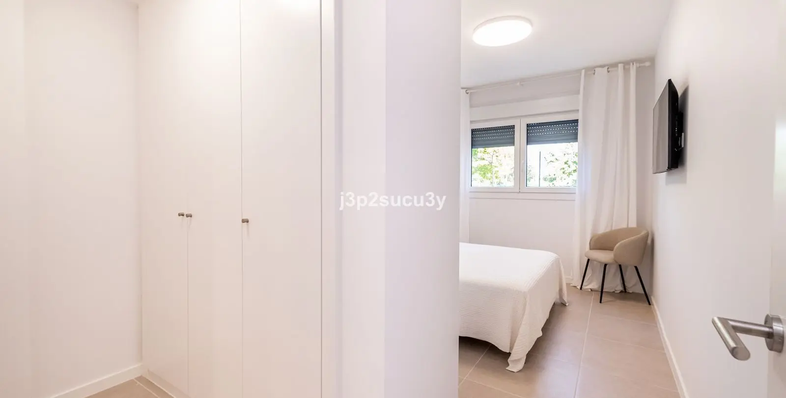 Sale of middle floor apartment in Bel Air 16