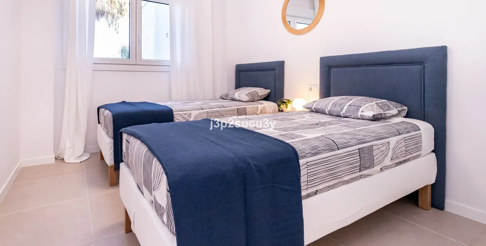 Sale of middle floor apartment in Bel Air 19