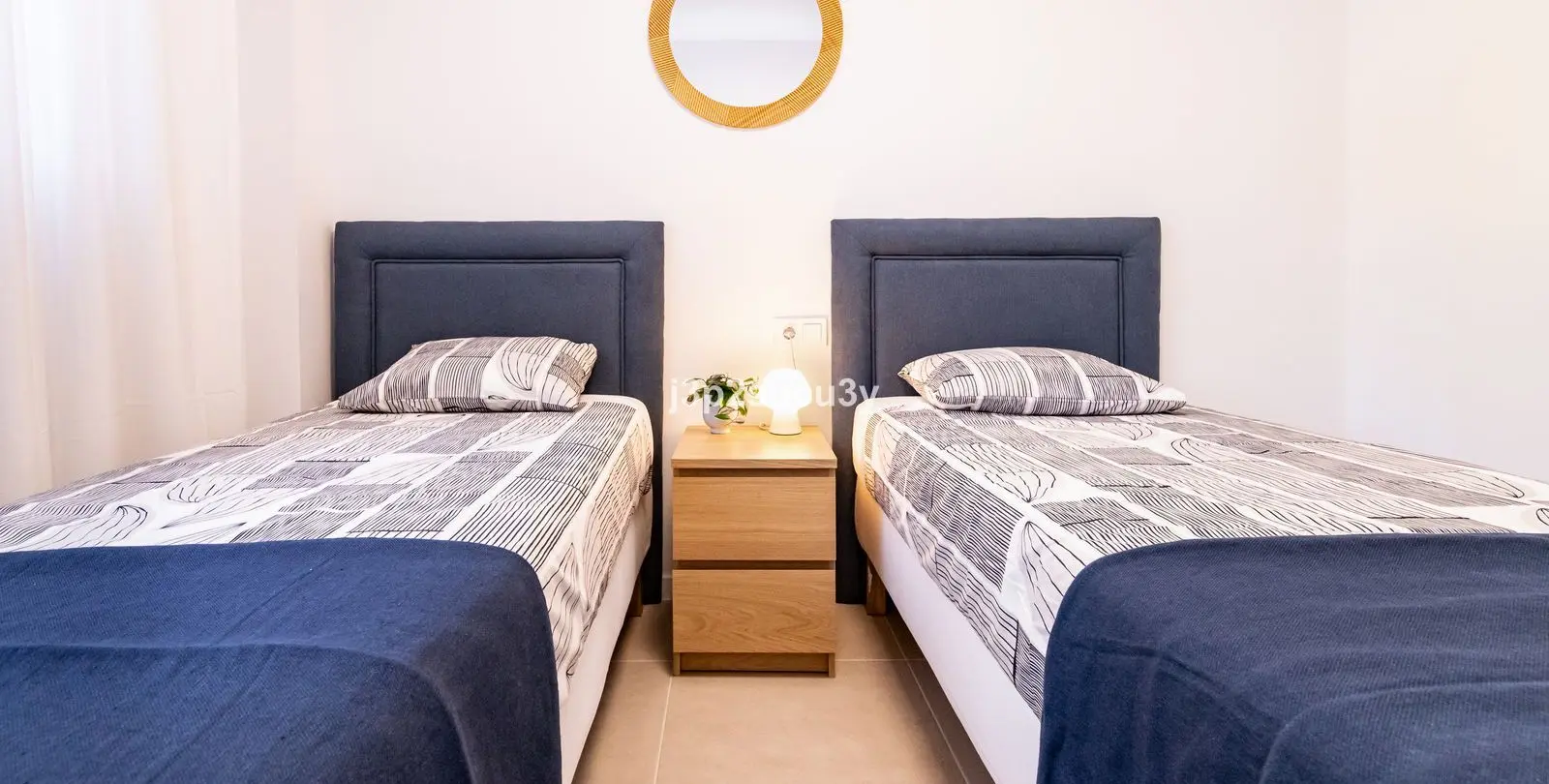 Sale of middle floor apartment in Bel Air 20