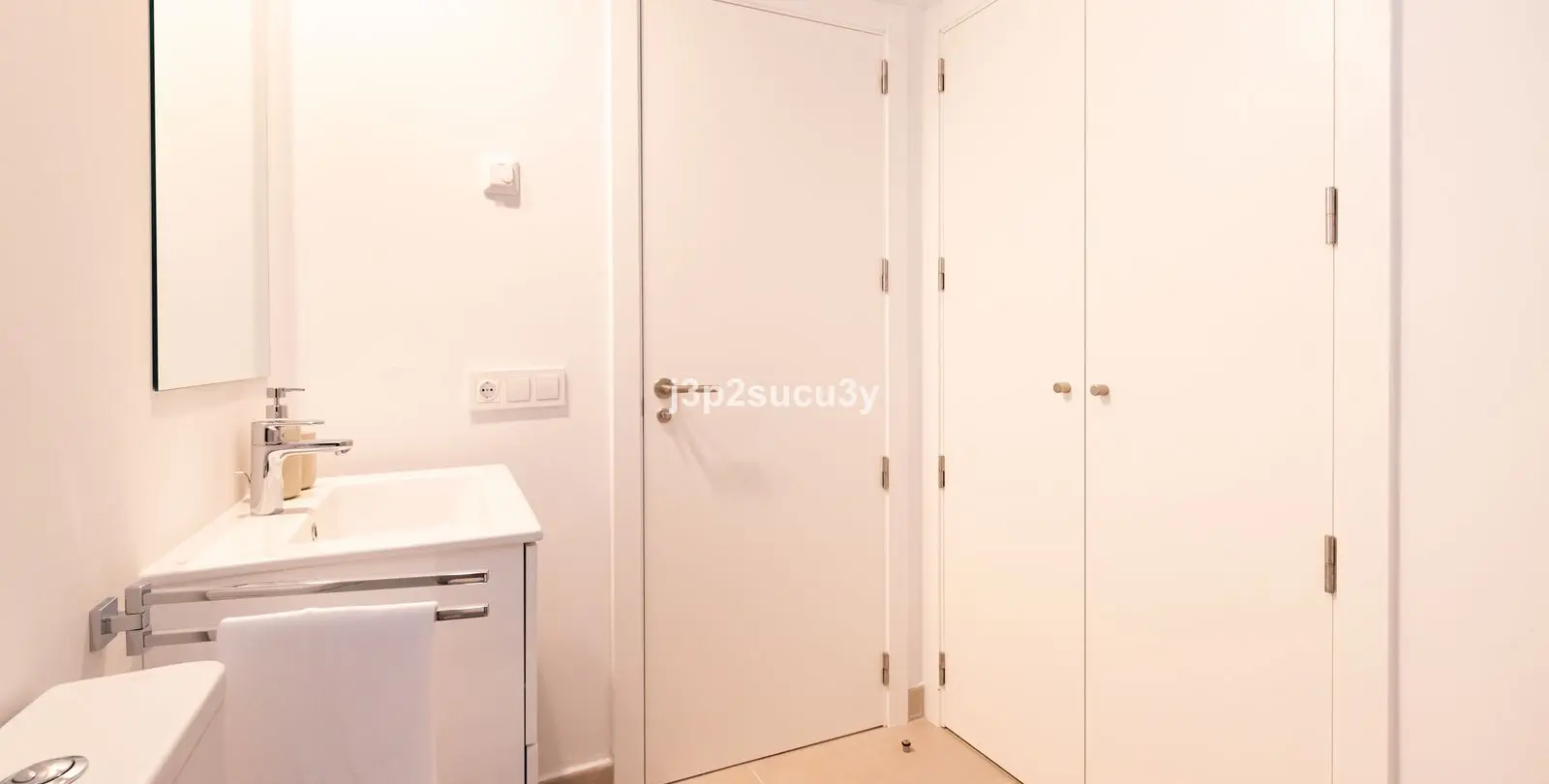 Sale of middle floor apartment in Bel Air 24