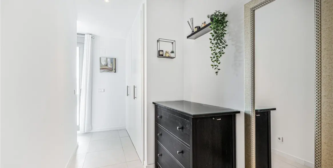 Продажа двухуровневого пентхауса в Estepona 20