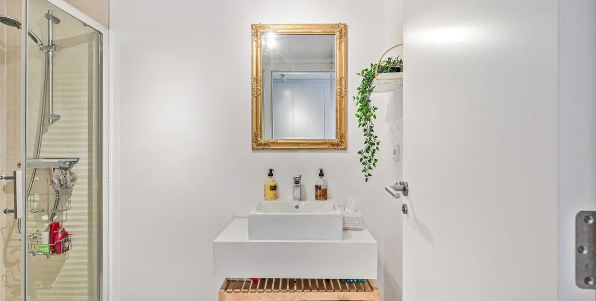 Продажа двухуровневого пентхауса в Estepona 22