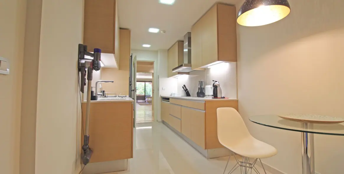 Продажа апартаментов на первом этаже в Guadalmina Baja 8