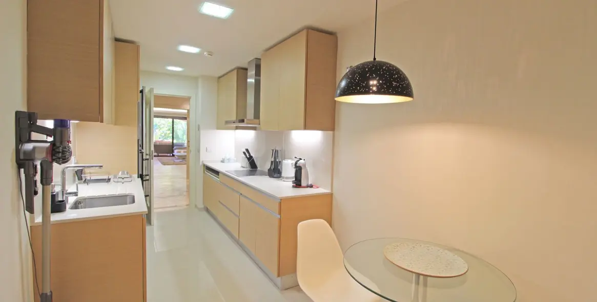 Продажа апартаментов на первом этаже в Guadalmina Baja 10