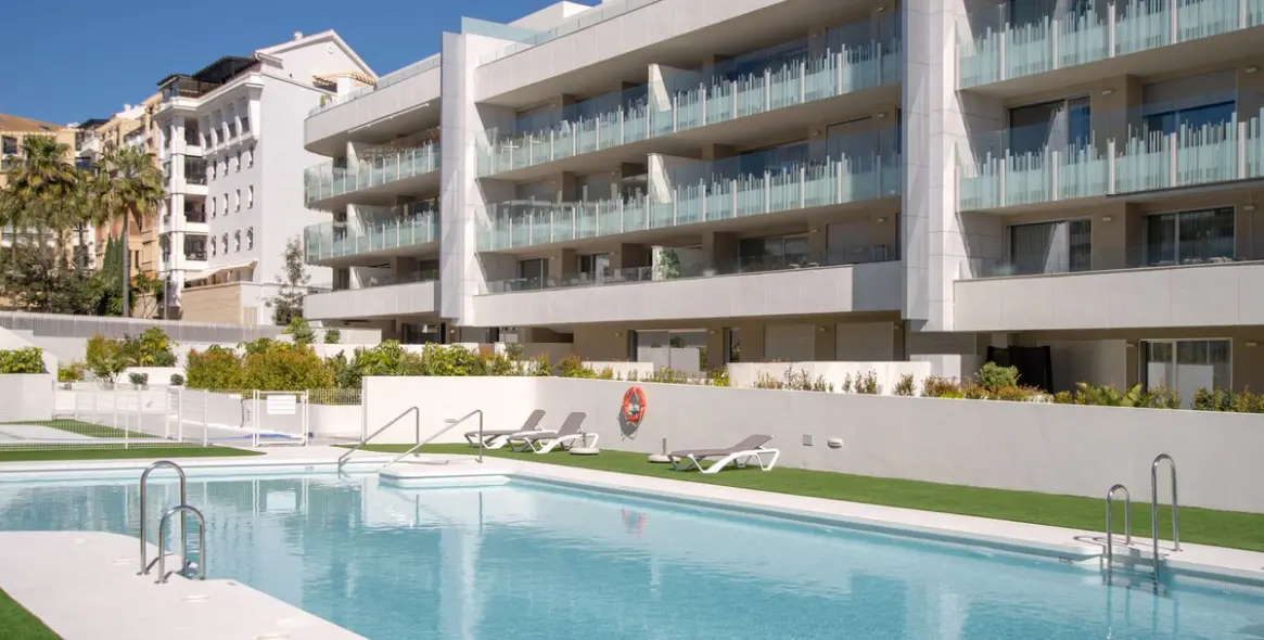 Sale of penthouse in San Pedro de Alcántara 18