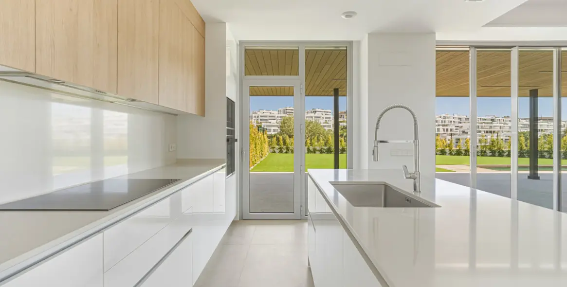 Sale of ground floor apartment in Santa Clara 3