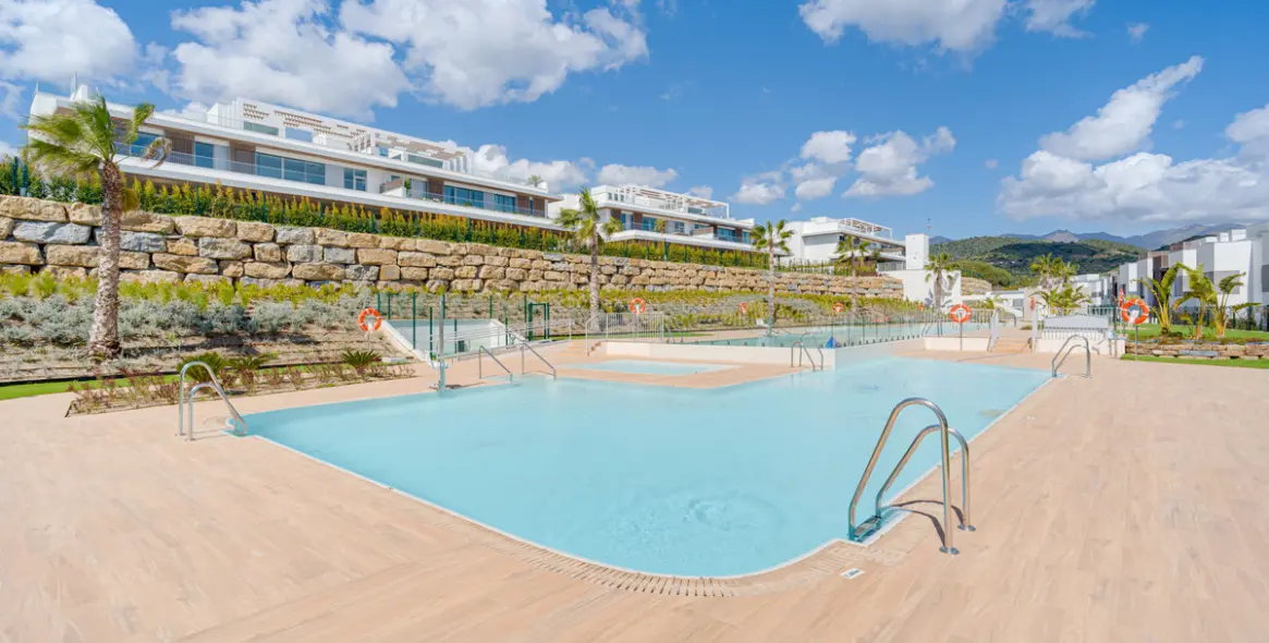 Sale of ground floor apartment in Santa Clara 14