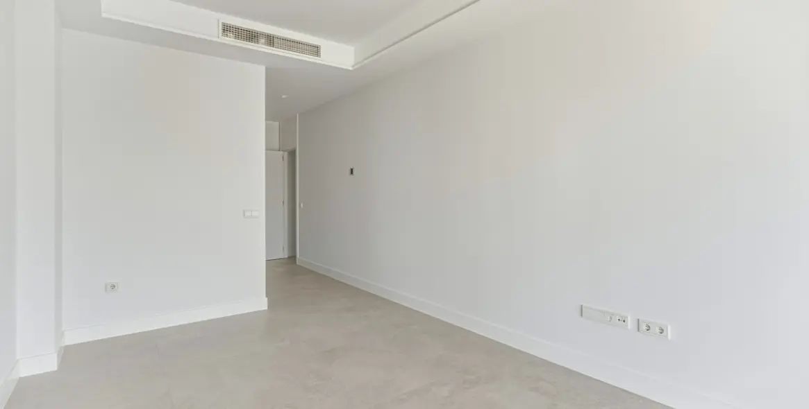 Sale of ground floor apartment in Santa Clara 17