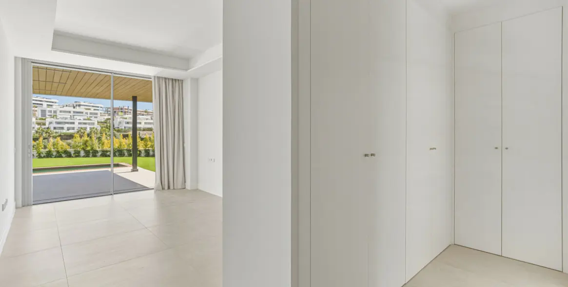 Sale of ground floor apartment in Santa Clara 18