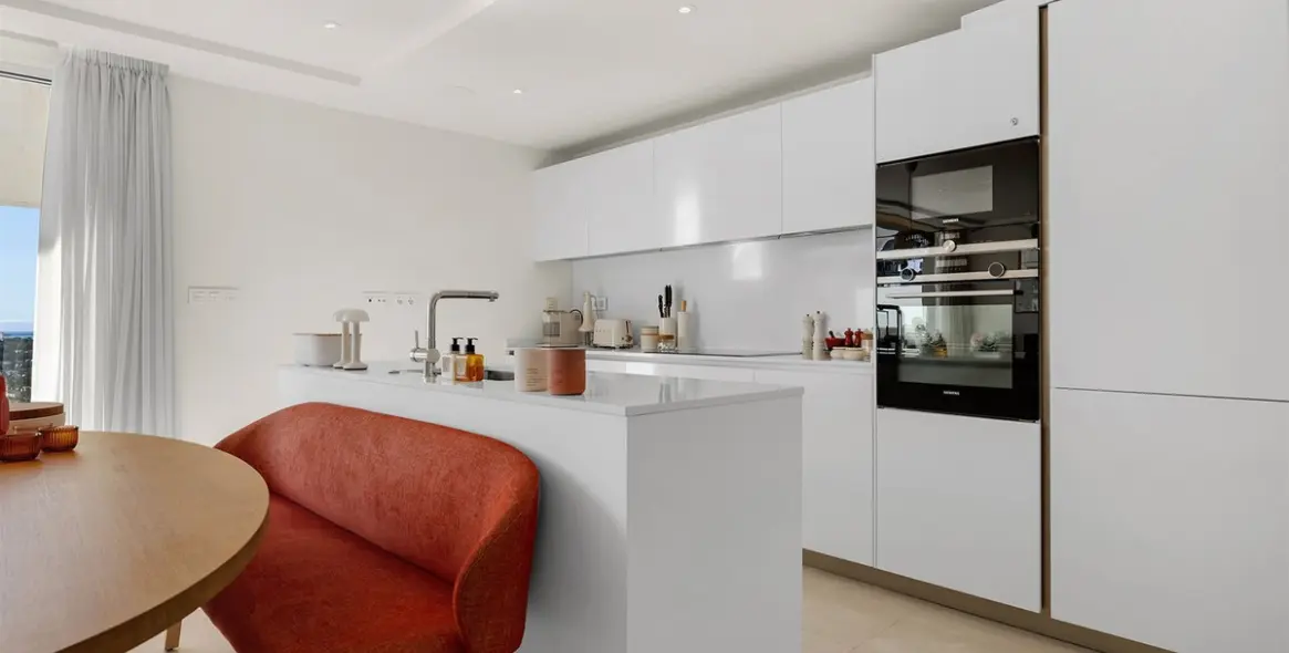 Sale of penthouse duplex in Nueva Andalucía 13