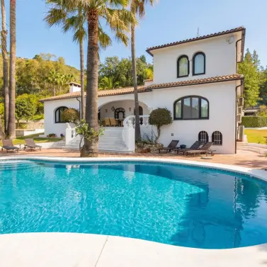 Sale of finca - cortijo in Alhaurín el Grande