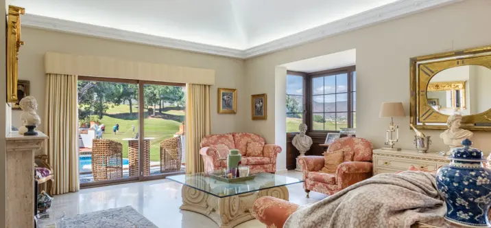 Sale of detached villa in La Cala Golf 3