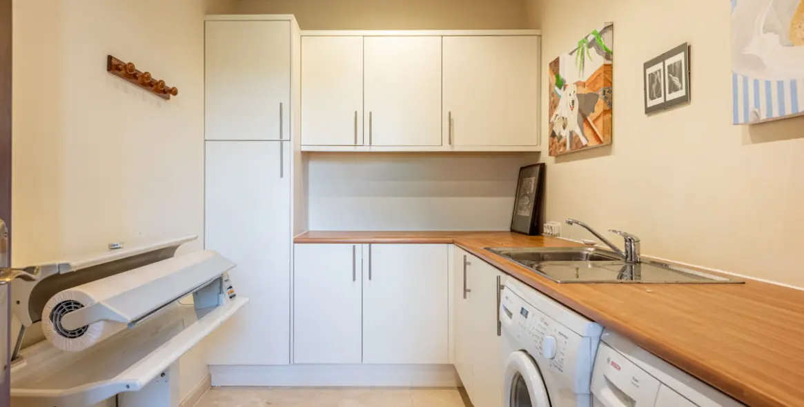 Sale of detached villa in La Cala Golf 18