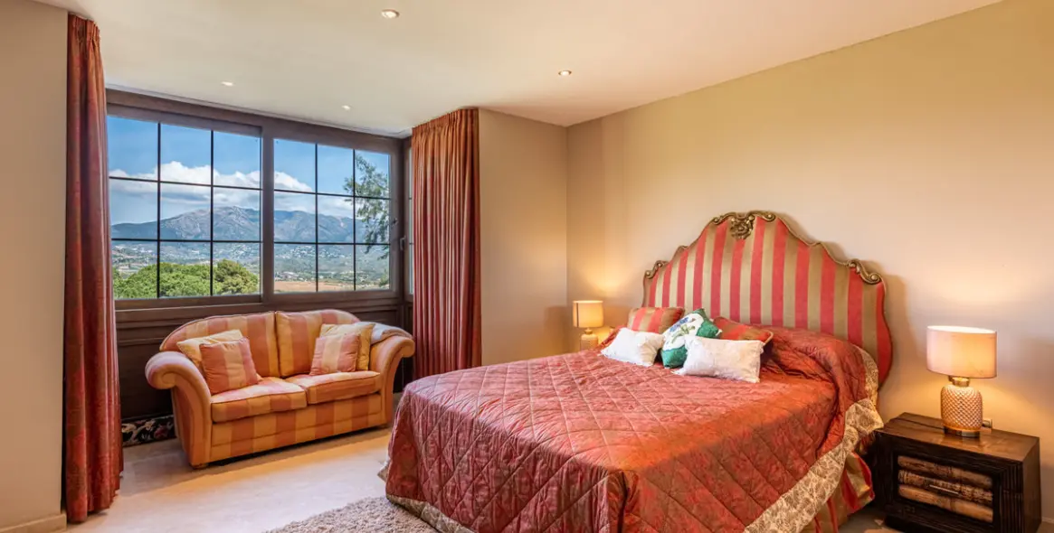 Venta de villa independiente en La Cala Golf 11