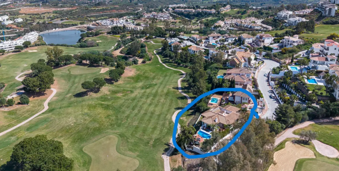 Venta de villa independiente en La Cala Golf 46