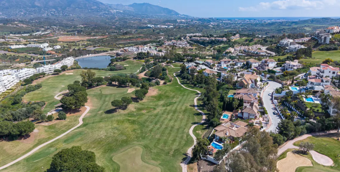 Venta de villa independiente en La Cala Golf 48