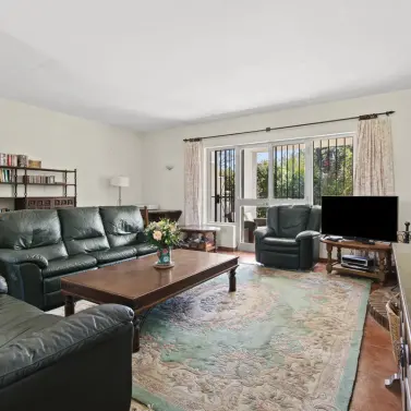 Sale of detached villa in Guadalmina Baja