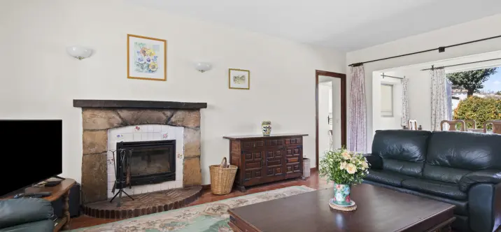 Sale of detached villa in Guadalmina Baja 3