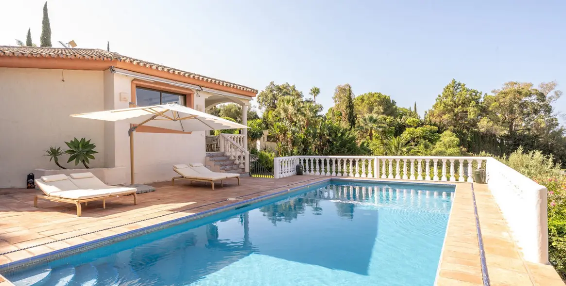 Sale of detached villa in Marbella 7