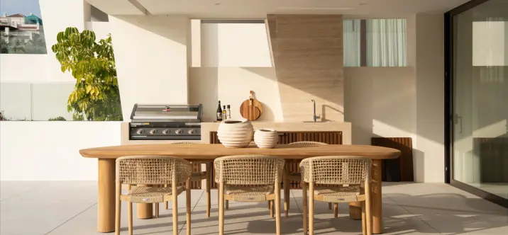 Sale of ground floor apartment in The Golden Mile 4