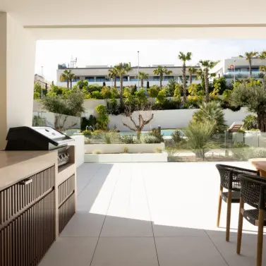 Sale of ground floor apartment in The Golden Mile